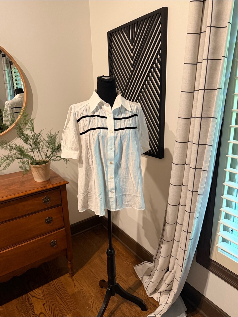 Aiblee White Button-Up Blouse with Black Stripe Detail large